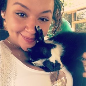 Meet your Posher, Brianna